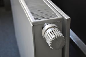 Hvordan gør man en radiator ren?